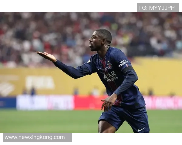 登贝莱回乡展示金球奖感恩故土成就职业生涯